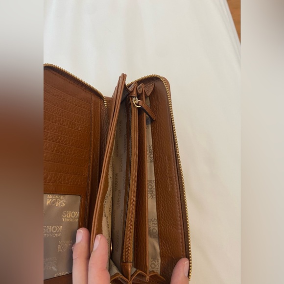 Michael Kors Leather Continental Wristlet - Picture 8 of 8